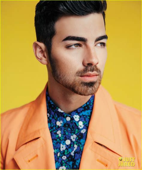 Joe Jonas Talks Fun Night At A Strip Club With Diplo Photo 3082320 Joe Jonas Magazine Photos
