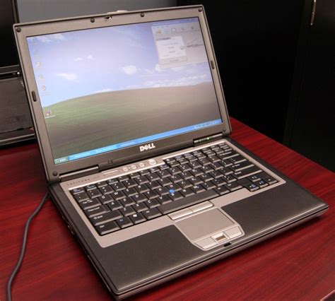 Laptop And Accessories Dell Latitude D620