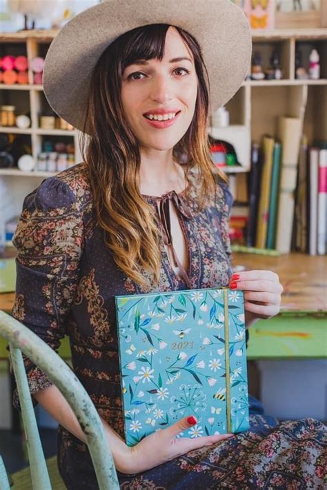 Katie daisy is an amazing artist and this book is full of beautiful pages filled with her art work with inspirational quotes, pages designed for you to press flowers, recipes, and more! Pin on Katie Daisy