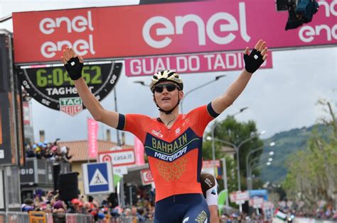 2021 giro starts and finishes with a time trial but this is no race for the rouleurs with multiple stage finishes atop climbs. Giro 2018 : Victoire de Matej Mohoric en baroudeur