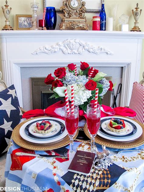 Toddlers bound to fall asleep long before the fireworks start can still have a festive 4th of july, thanks to the creative sensory table from toddler approved. Patriotic Decorations: Elegant Fourth of July Table Decor ...