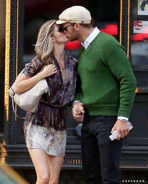 Gisele Bundchen And Tom Brady Kissing In Nyc Pictures Popsugar