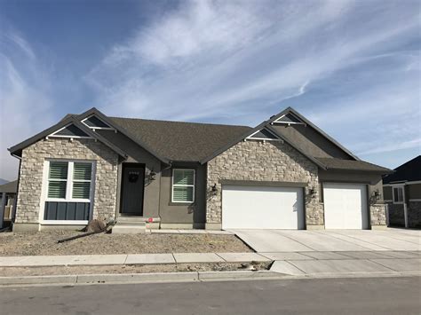 Fifteen Shades of Flint Hills Leuders - Hearth and Home Distributors of