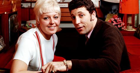 Sir Tom Jones Slept With Up To 250 Women A Year But Only Ever Loved