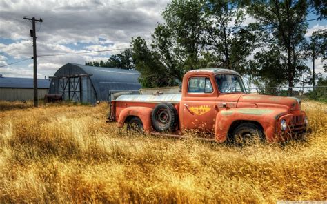 Old Truck Wallpapers Top Free Old Truck Backgrounds Wallpaperaccess