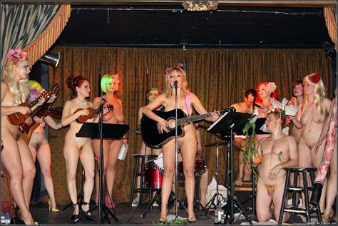 Nudism Photo Hq Naked Musicians And Singers
