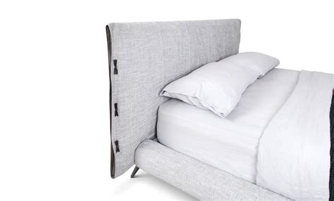 Cuff Bed Fanuli Furniture