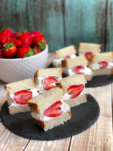 We did not find results for: Strawberry Sandos (Japanese Milk Bread Sandwiches) - Jolly ...