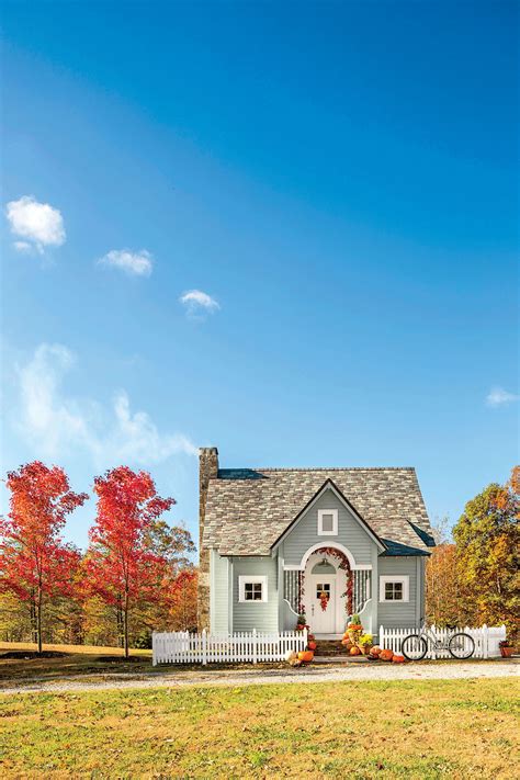 Charming Home Exteriors | Cottage exterior, House exterior, Farmhouse