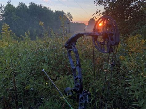 The Pros And Cons Of Hunting Mornings In The Early Season