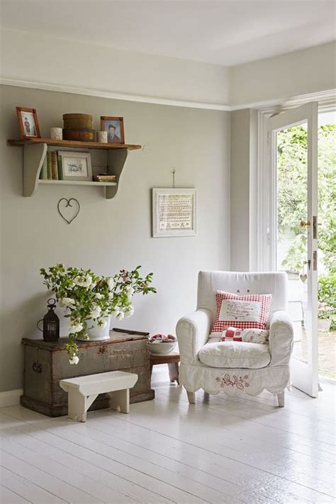 This Edwardian cottage comes to life through neutral ...