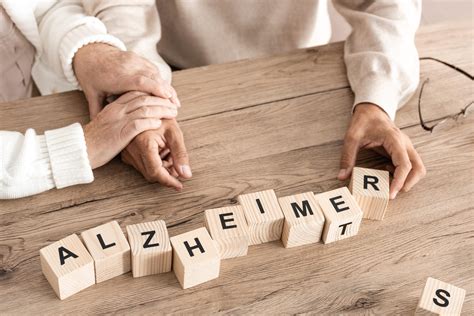 Jak rozpoznać chorobę Alzheimera Wczesne objawy Życie Seniora