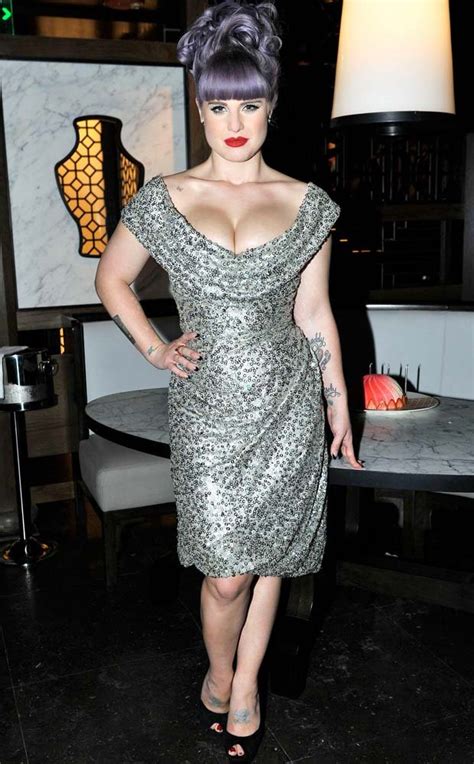 And Breathe In Busty Kelly Osbournes Cleavage Pops Out In Plunging Dress Daily Star