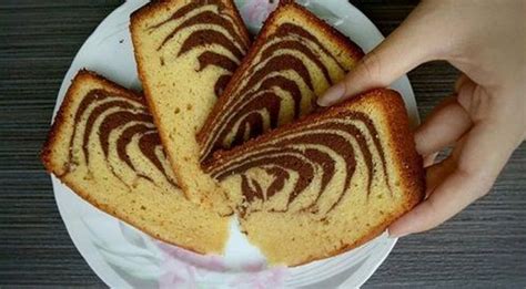 Cara pembuatannya cukup mudah kok. Resep Kue Bolu Macan Khas Bangka (Marmer Cake) yang Soft ...
