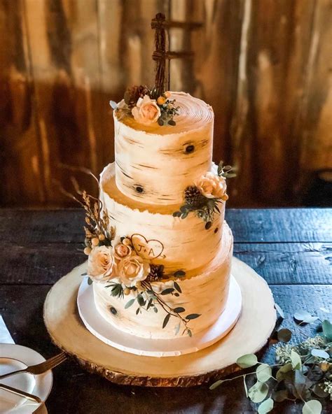 17 Birch Tree Wedding Cakes
