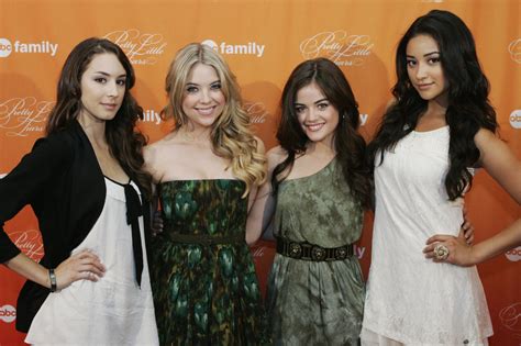 the beauty evolution of the pretty little liars cast teen vogue