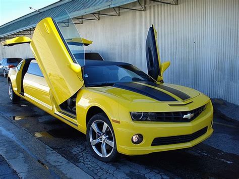 Bumblebee Camaro By Pinnacle Limousine Manufacturing Autoevolution
