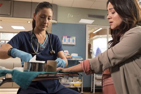 2x10 ~ Quarantine ~ Audrey And Viola The Good Doctor Foto 43216760