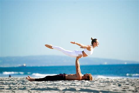 The 10 Best Yoga Poses for Two People Livestrong Yoga pozları