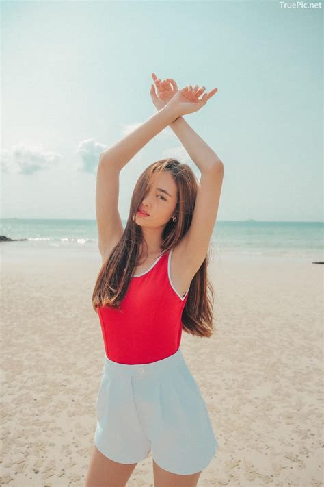 The Red Monokini On The Beach Miss Teen Thailand Kanyarat Ruangrung Ảnh đẹp
