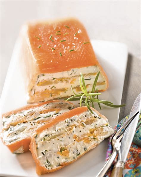 Oui, la terrine de poisson a tout pour nous plaire et permet de débuter le repas sous les meilleurs auspices. Recette Terrine de poissons au fromage frais | Santé Magazine