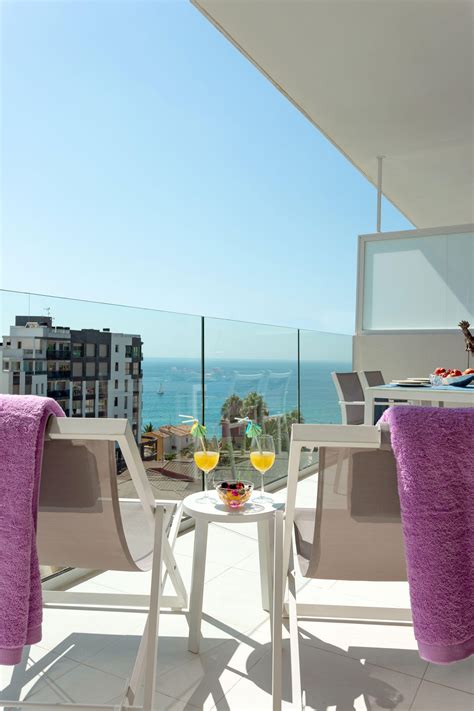 Se alquila local en primera línea de la avenida mediterránea en el puerto de burriana, ideal para montar tu negocio. Alquiler Apartamento en Calp - Calpe Beach-7M (Ref. CB7M) - Playa Arenal Bol
