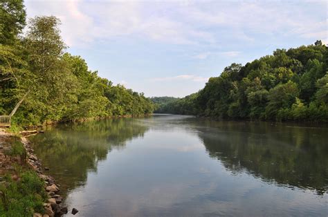Chattahoochee River The Chattahoochee River Is A River Flo Flickr
