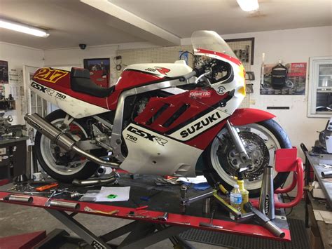 Great condition 1989 suzuki gsxr750k slingshot with low mileage. Suzuki GSXR 750 RRR/Hindle Stainless Steel Exhaust Systems ...