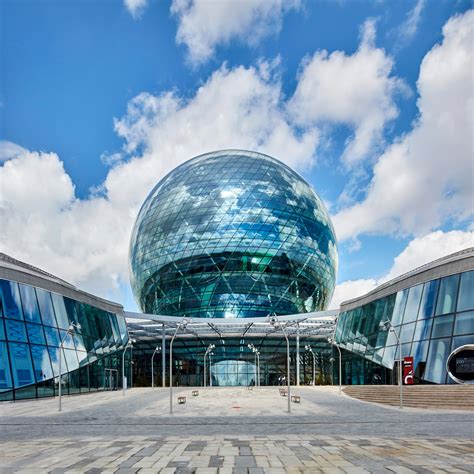 Surreal Studios Nine Examples Of Spherical Architecture From Around