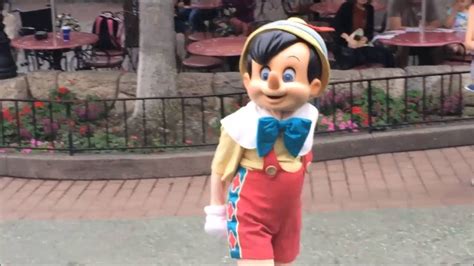 Pinocchio Honest John And Gideon At Disneyland 6 9 16 Youtube