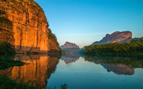 With a beautiful landscape, the. Wallpaper Danxia Mountain, Shaoguan, Guangdong, lake ...