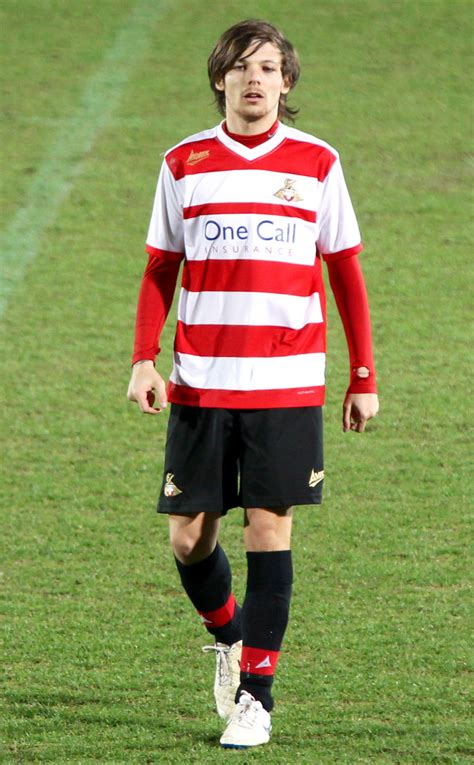 One Directions Louis Tomlinson 22 To Help Buy Hometown Football Team