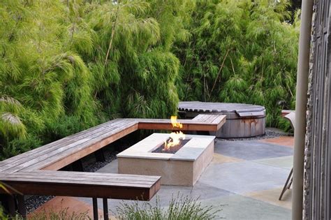 A diy fire pit is just what your backyard needs this summer. rectangle-fire-pit-Patio-Modern-with-bench-built-in-bench ...