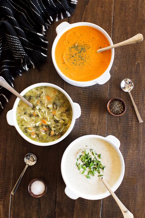 Serve a soup and salad dinner party they'll never forget. 9 TIPS FOR A WARM & COZY SOUP PARTY | The TomKat Studio Blog