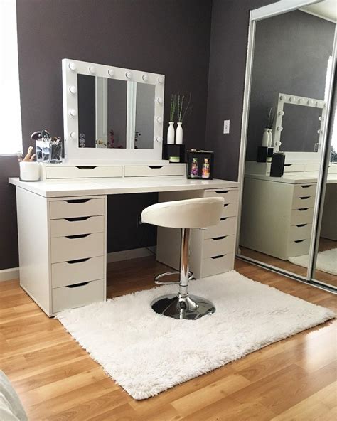 I love this modern option because the base doubles as storage for your essentials. White Vanity Table With Lighted Mirror | Premium Vanity 24