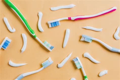 Como Escolher A Escova De Dente Ideal Clinica Oraldents