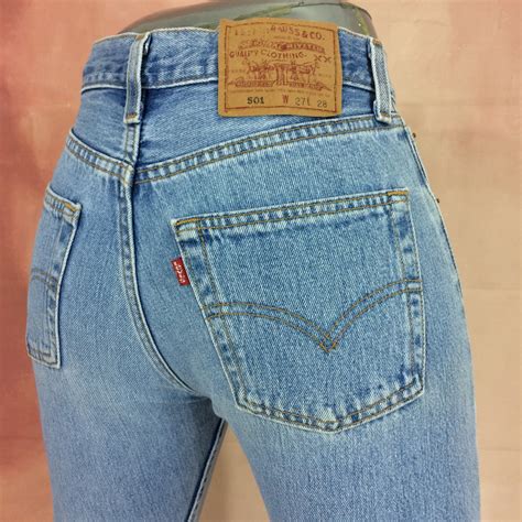 Sz 26 Vintage Levis 501 Womens Jeans High Waisted Light Wash Jeans 90s