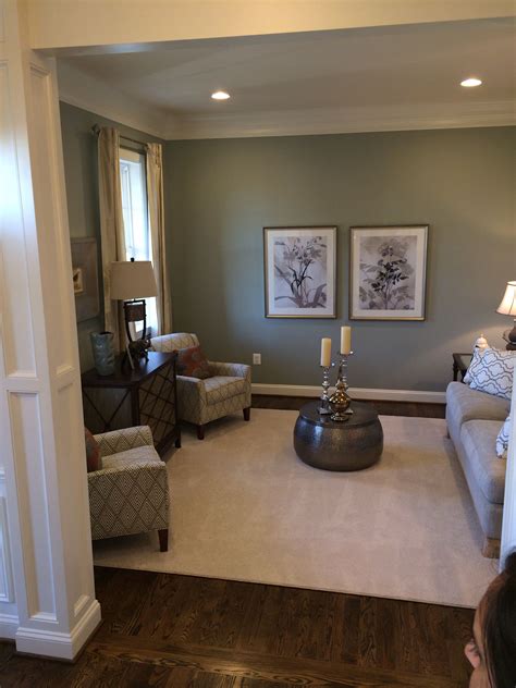 One of the best ways to make sure your living room looks and feels inviting is designing a layout and floor plan that works for your space, not against it. Living room setup | Living room setup, Home, Room setup