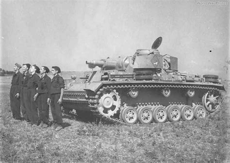 Italian Panzer Iii Ausf N Of The Division Ccnn M World War Photos