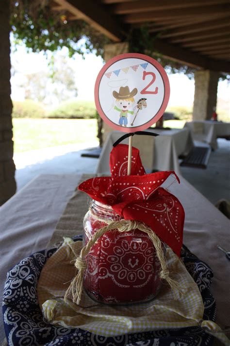 Pin by Lupita Omp on Inspired Vintage Cowboy Party | Cowboy party centerpiece, Cowboy party ...