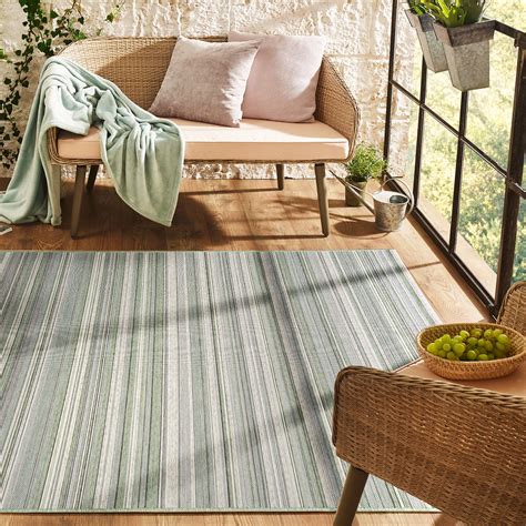 Yucatan vintage teppich von kibek in. Rainbow | Outdoor-Teppiche | Teppiche | Kibek