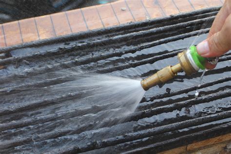 To make the grill easier to clean at the start of each new grilling season, follow these simple steps throughout the summer: 3 Ways to Clean Grill Grates - wikiHow