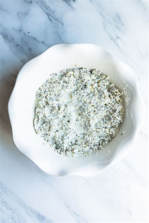October 5, 2016 by leanne vogel september 18, 2018. Keto Overnight Oats - Low Carb / Paleo / Easy Make-Ahead Breakfast
