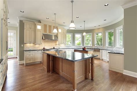 Browse photos of kitchen designs. 53 Spacious "New Construction" Custom Luxury Kitchen Designs