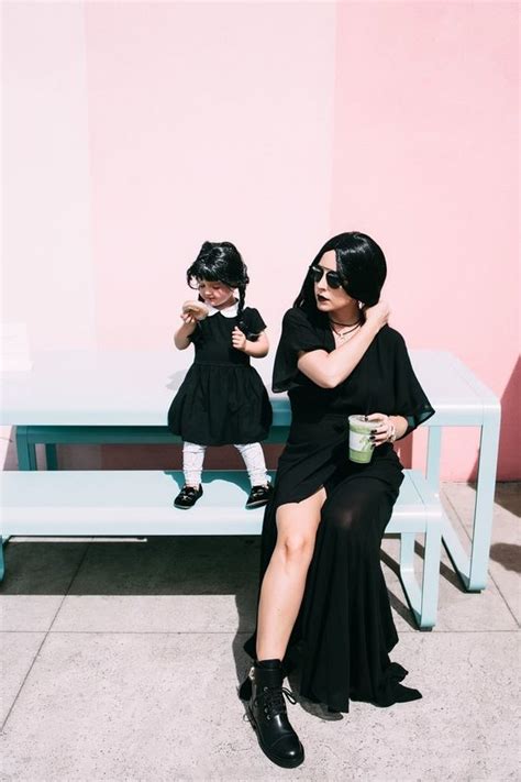 10 Adorable And Memorable Mother And Daughter Costumes For Cosplay