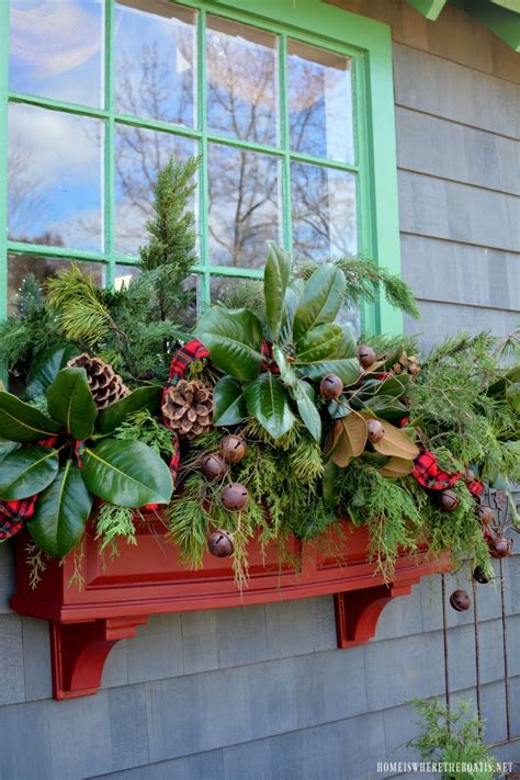 In your choice of colors and sizes, our selection of window boxes are perfect for foliage plants and flowers. Sprucing up the window boxes for Christmas with greenery ...