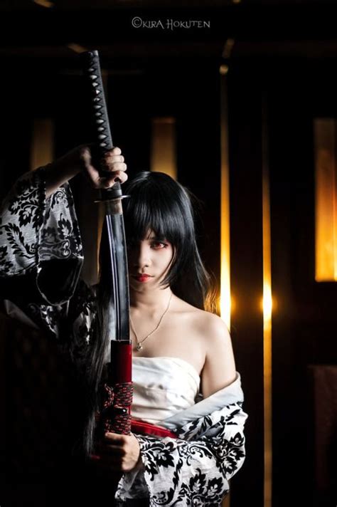 cosplayhotties onna bugeisha katana by kirahokuten female ninja female samurai human poses