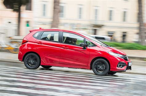 Honda has facelifted its practical jazz to make it more appealing to a younger audience and fitted it with a new engine, but is it enough to despite honda's best attempts to pitch the revised jazz as a more sporting option in the supermini market, the reality is that rival offerings continue to. Honda Jazz 1.5 i-VTEC Sport 2018 review | Autocar