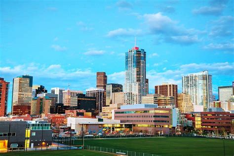 The Downtown Denver Skyline Nearing Dusk In 2021 Places To Visit