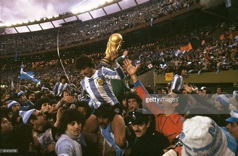 World Cup Final Argentina Daniel Passarella 19 Victorious With Trophy Getting Carried Off